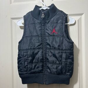 Jordan, Jumpman Black And Red Vest Full Zip W/Pockets. Size 7 kids